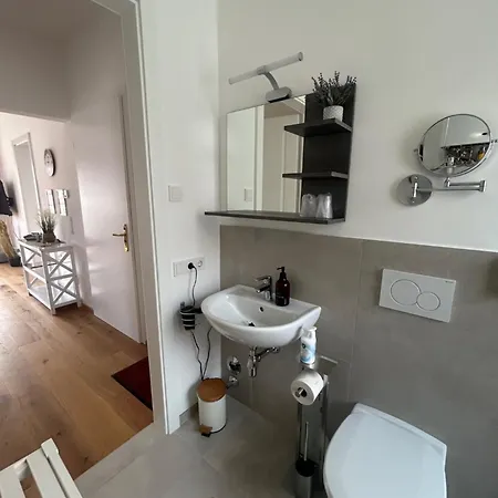 Citylake G23 Apartments Mit Kostenlosem Parkgaragen-Stellplatz !! Gmunden Exterior photo