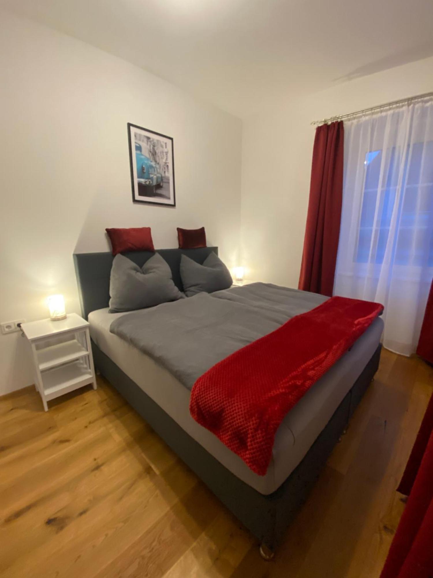 Citylake G23 Mit Kostenlosem Parkgaragen-stellplatz !! Apartment *