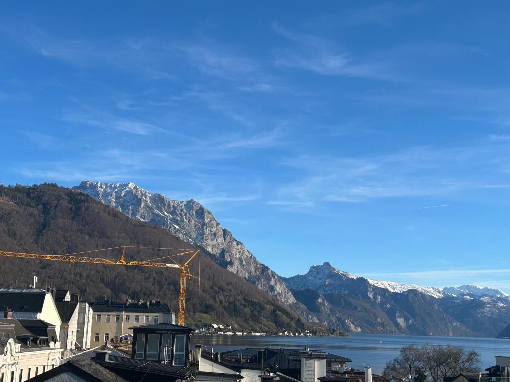 Apartment Citylake G23 Mit Kostenlosem Parkgaragen-stellplatz !! *