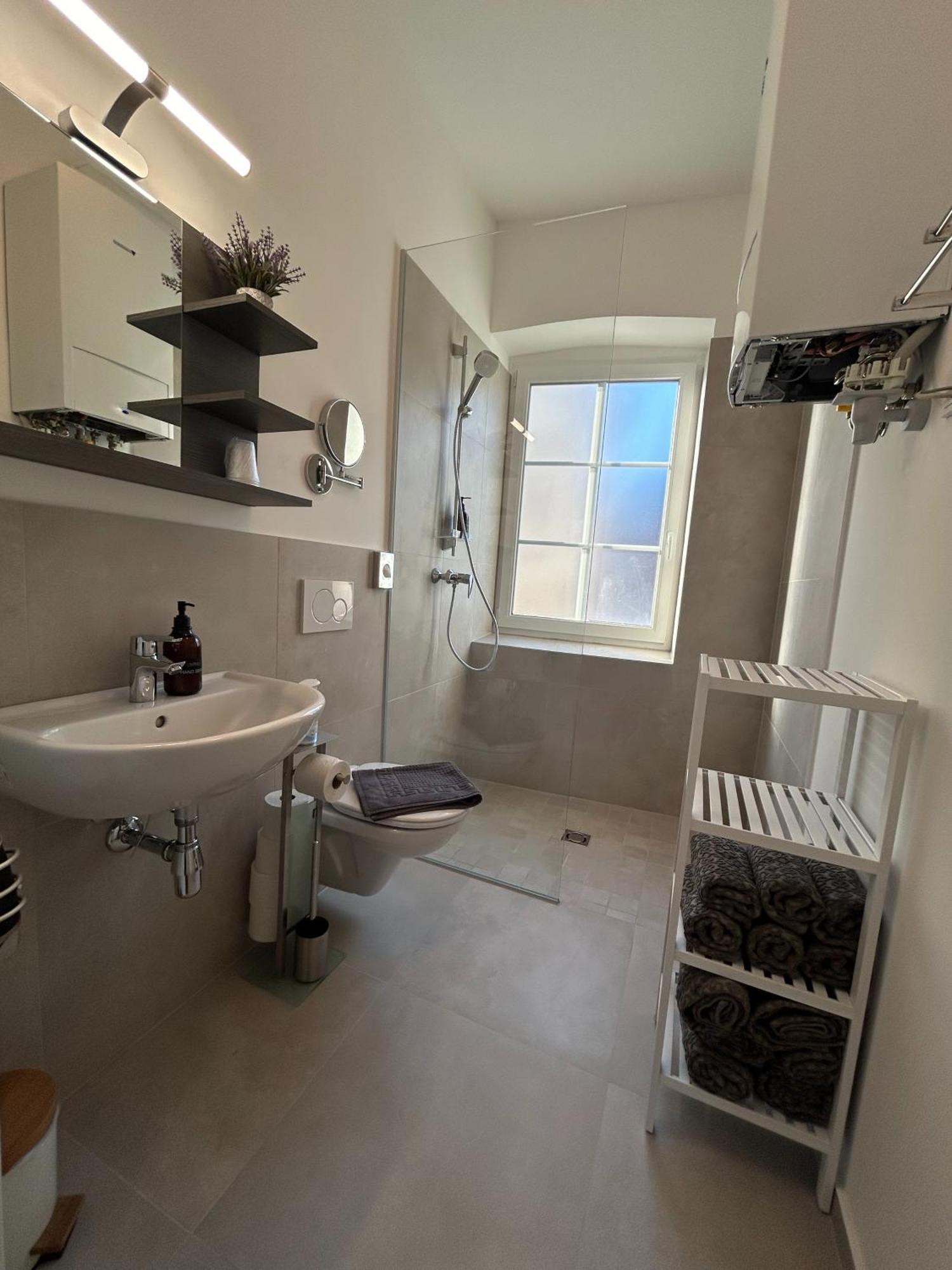Citylake G23 Mit Kostenlosem Parkgaragen-stellplatz !!