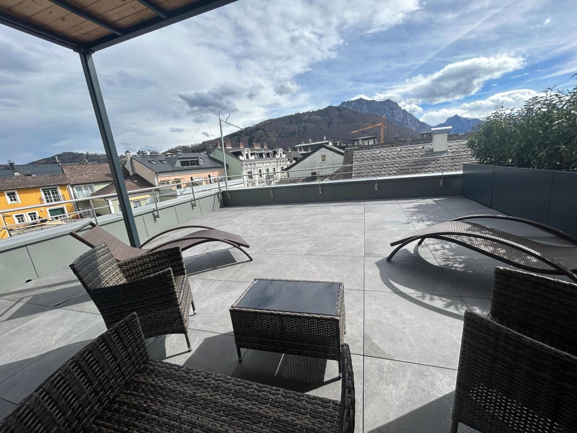 Apartment Citylake G23 Mit Kostenlosem Parkgaragen-stellplatz !! *