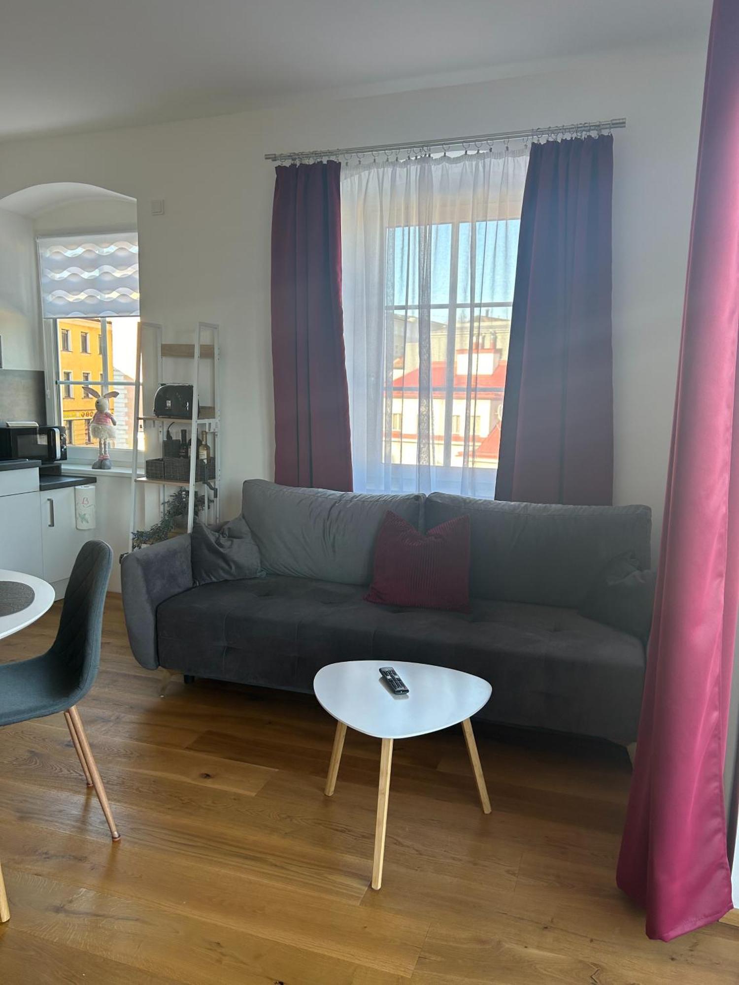 Apartment Citylake G23 Mit Kostenlosem Parkgaragen-stellplatz !! Gmunden